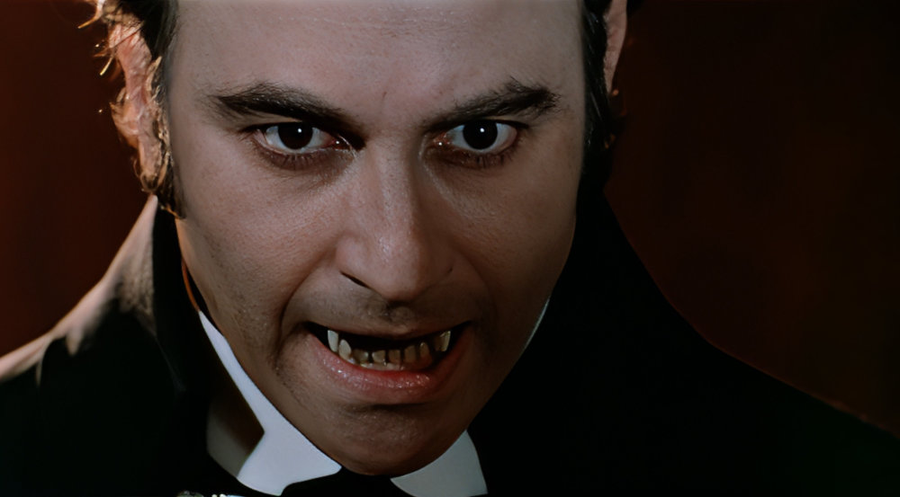 Paul Naschy in Count Dracula's Great Love